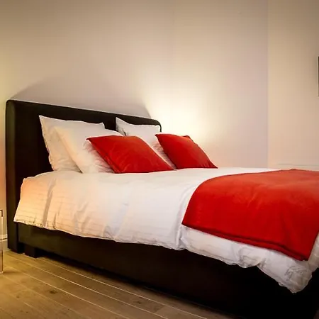 Abondance Logies Guest house *